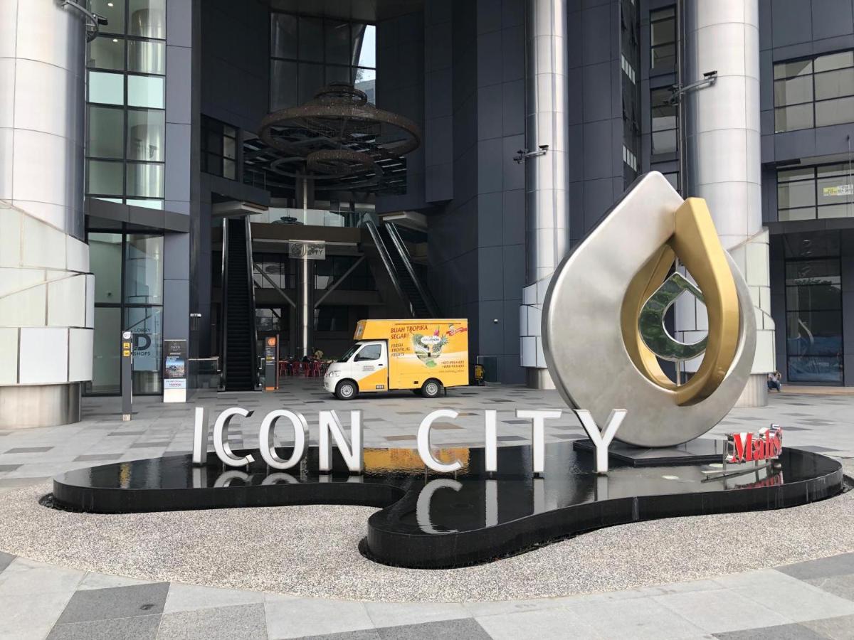 Icon City 8Pax Sunwaypyramid & Lagoon Cityview Kuala Selangor Esterno foto